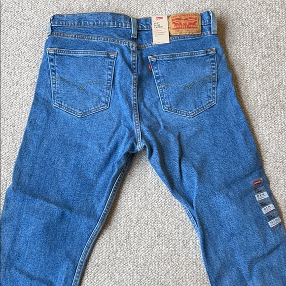 Levi’s 512 Slim Taper jeans - Picture 2 of 3